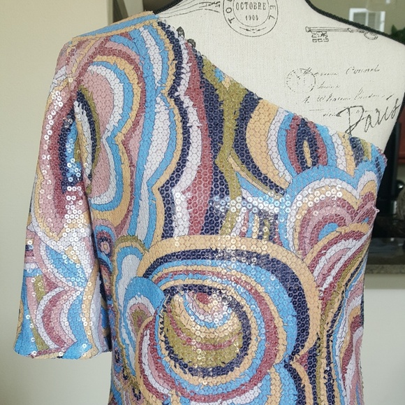 🔥 Retro Styled Sequin Dress 🔥 - Picture 4 of 8